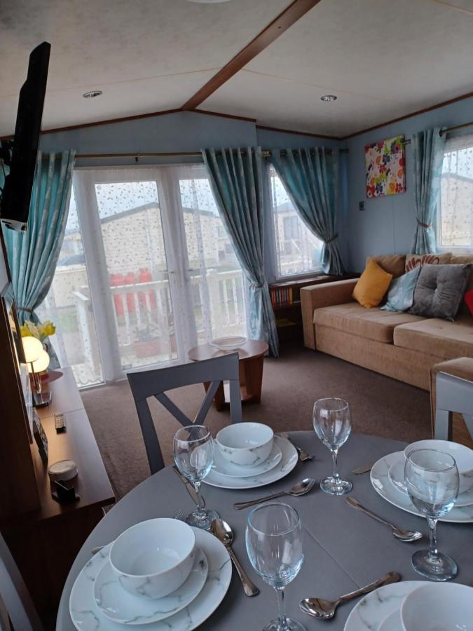 Vista Caravan Hire Seasalter Eksteriør bilde